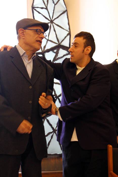 I ragazzi del laboratorio teatrale U.I.L.D.M. si esibiscono in una performance teatrale